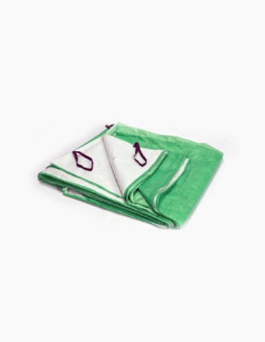 Absorbent blanket. Transport of merchandise. Breathable membrane. Sea containers. Conservatis