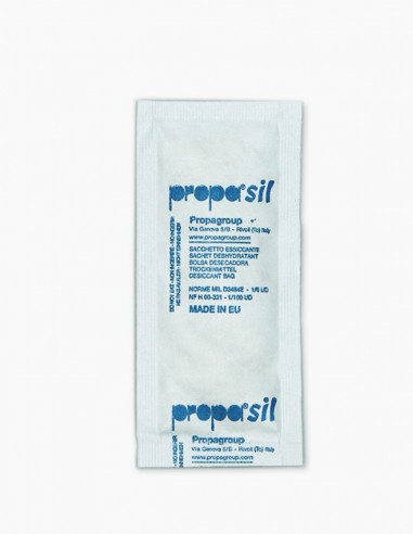 Silica Gel packets. Tyvek bag. Bag of Propasil 1/100 5gr. Desiccant. Conservatis
